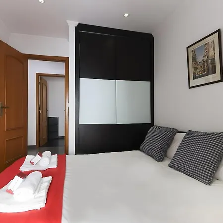 Cosy Flat By Homing